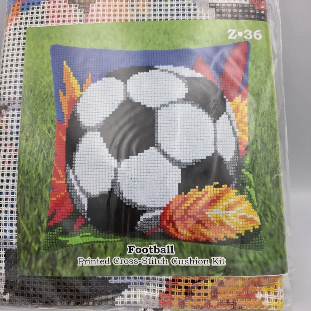 BRVSK Z36 Quick Cushion Football Soccer Ball Multicolor Cross Stitch Pillow‎ Kit
